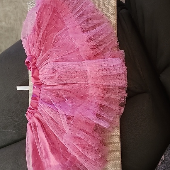 18in doll skirt - Picture 2 of 3